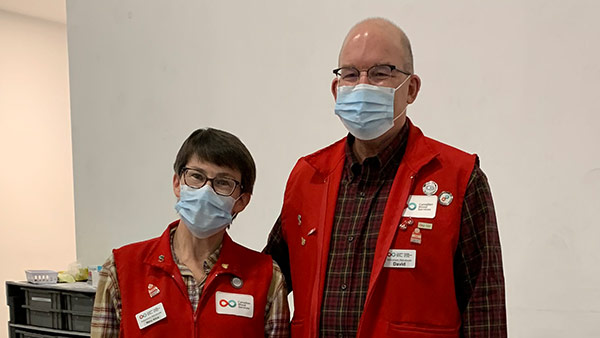 Canadian Blood Services volunteers