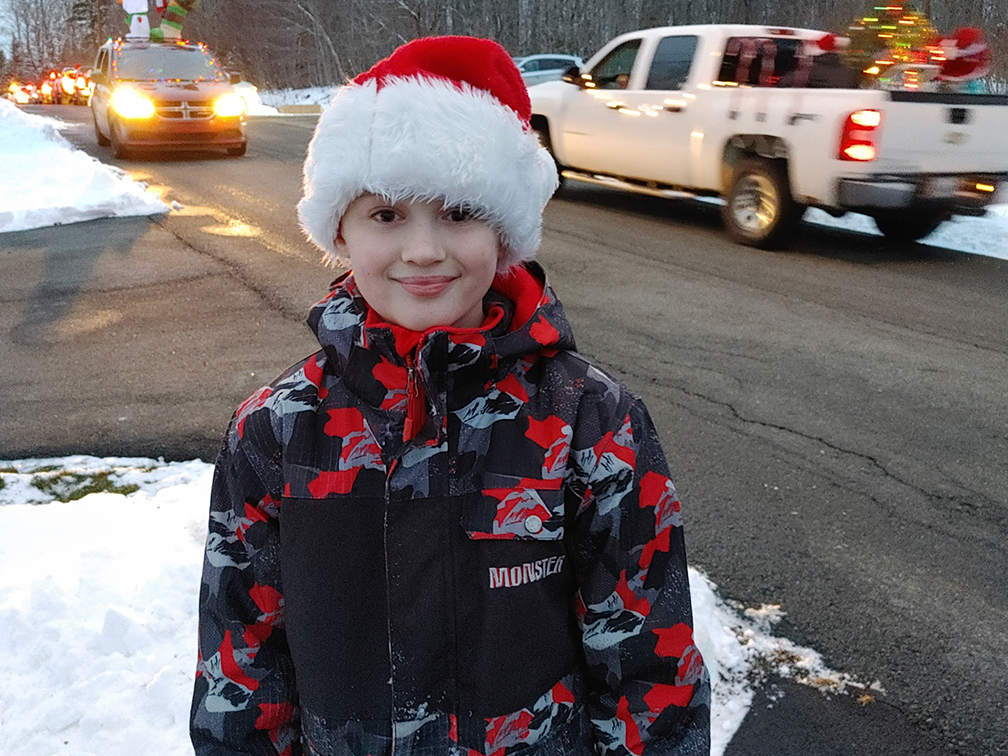 A young cancer patient during Christmas parade